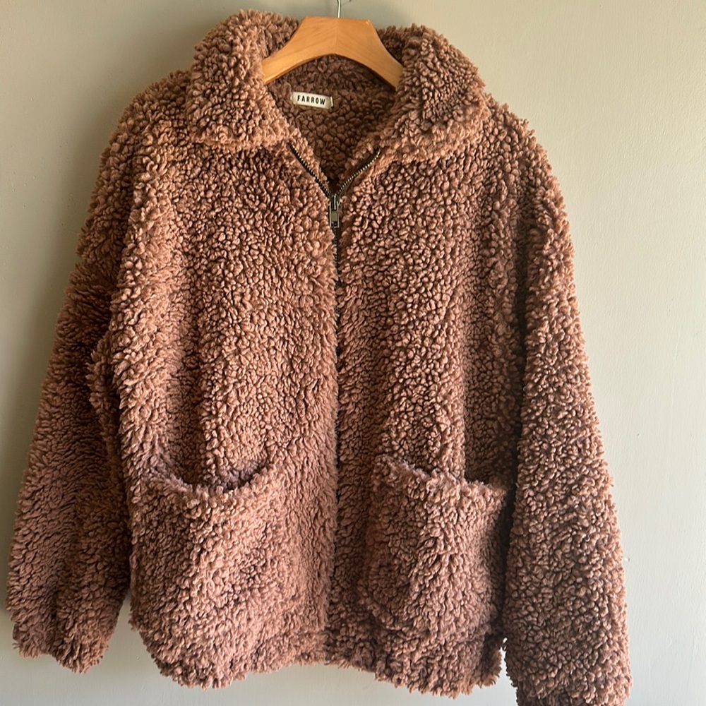 Farrow teddy sweater size S great condition